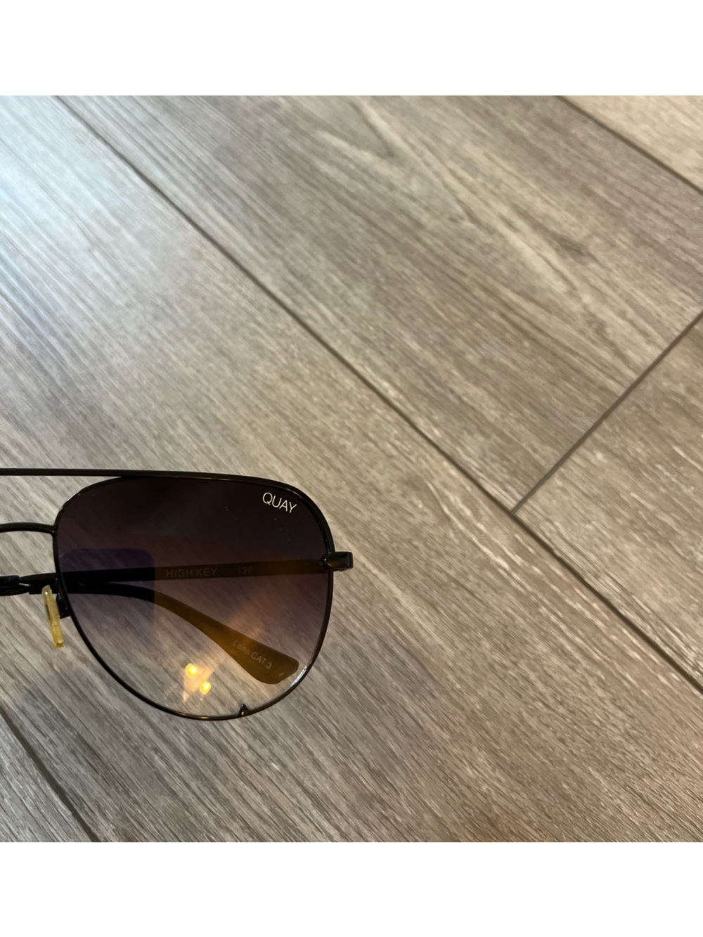 QUAY Australia High Key Mini Sunglasses in a black metal aviator frame - Women’s - Picture 3 of 6